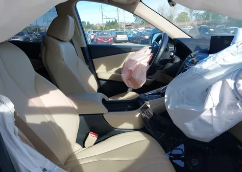 2021 Acura Rdx Standard z USA, uszkodzony, nr VIN 5J8TC2H34ML006369